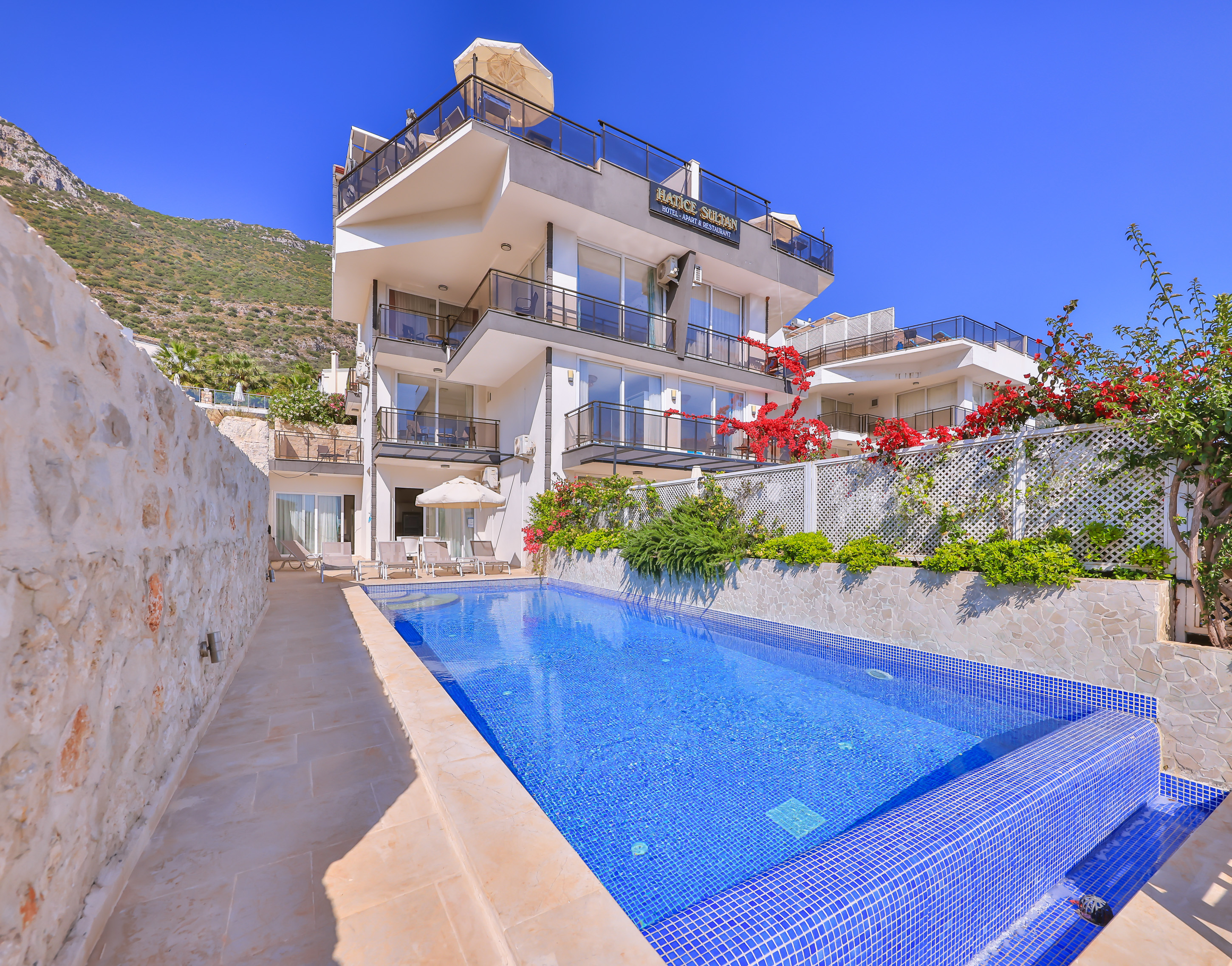 Villa-1